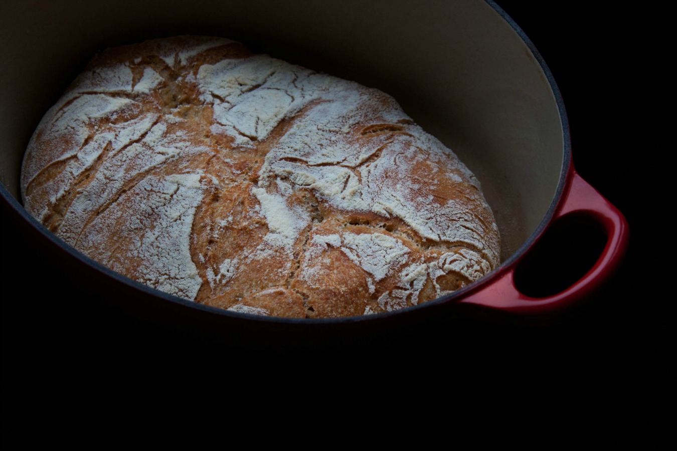 no-knead country loaf :: my blue&white kitchen