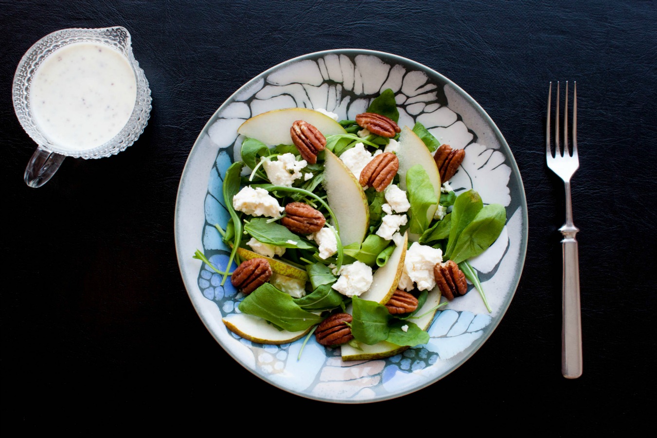 arugula salad with pears, feta & pecans :: my blue&white kitchen