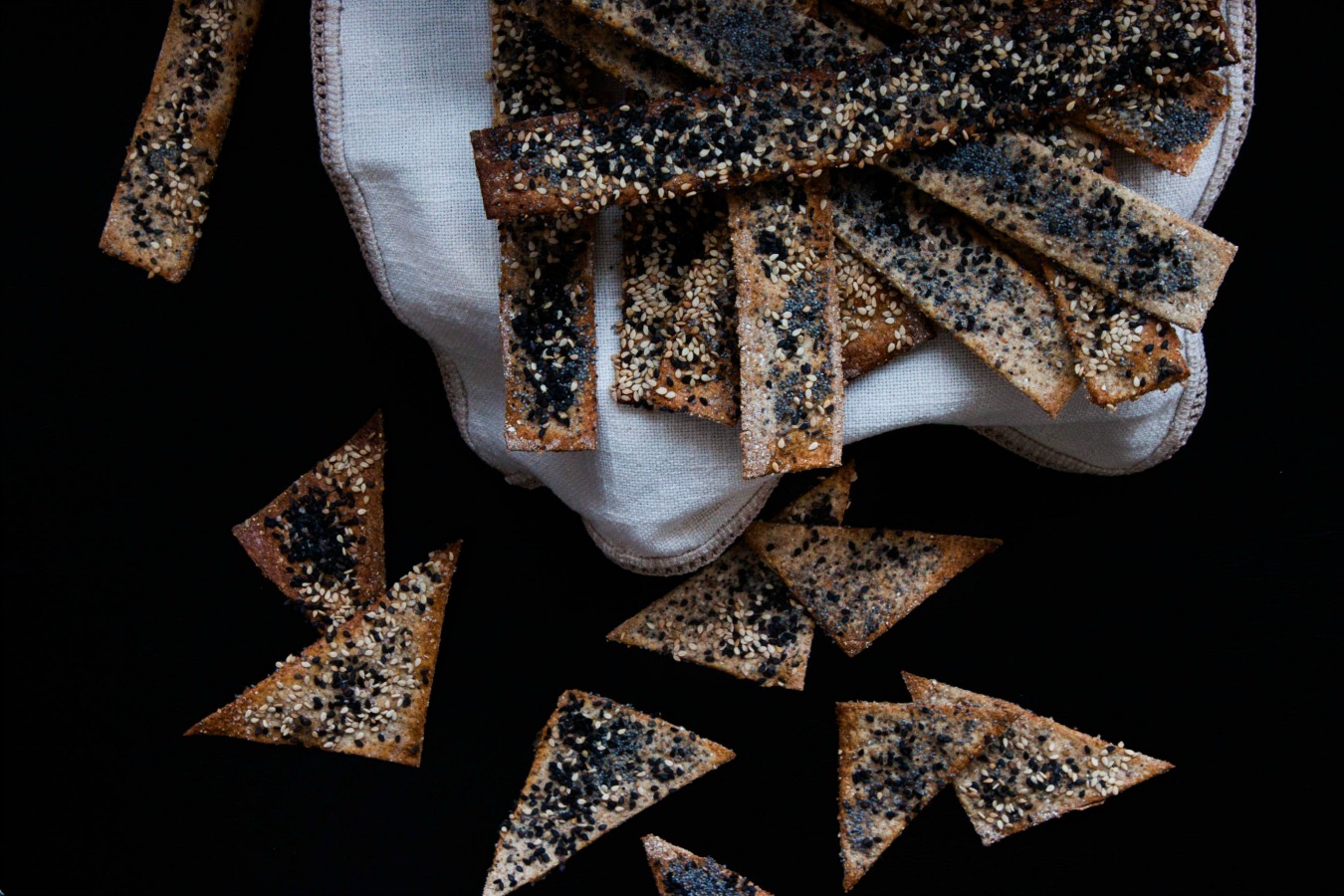 seed crispbread :: my blue&white kitchen