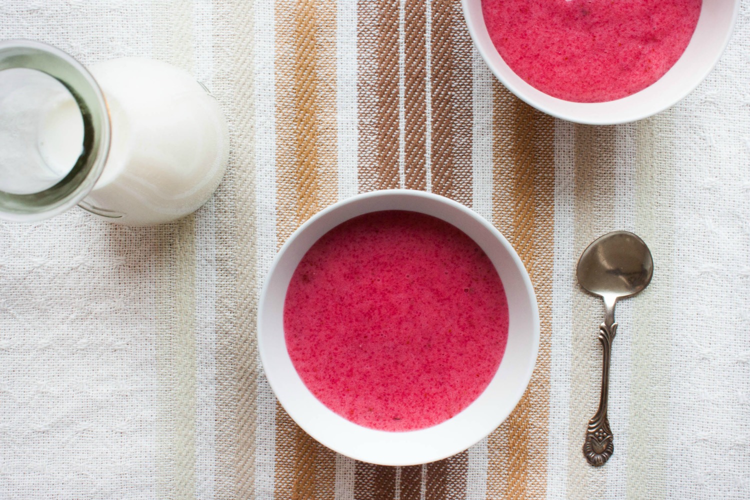 whipped lingonberry porridge :: my blue&white kitchen