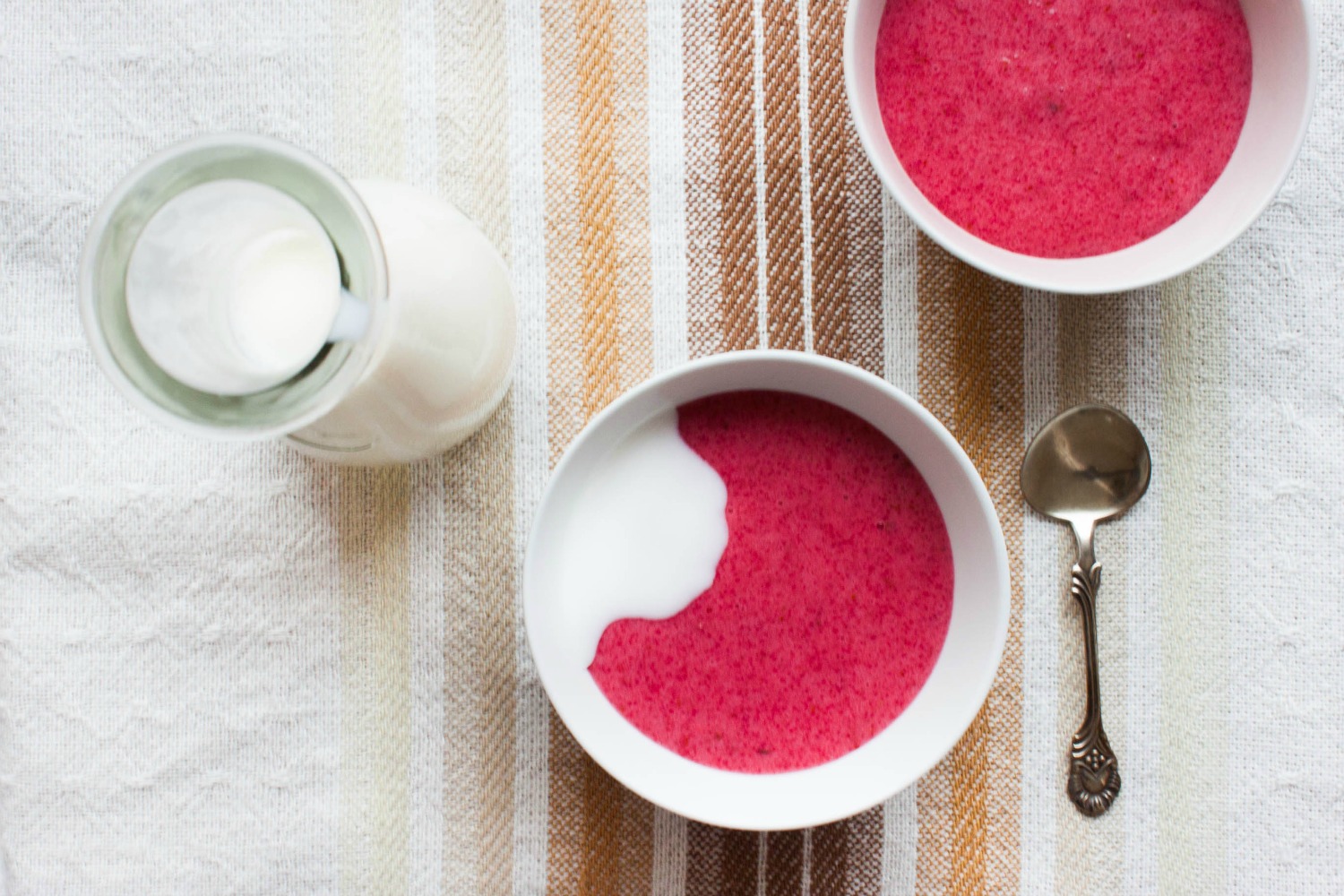 whipped lingonberry porridge :: my blue&white kitchen