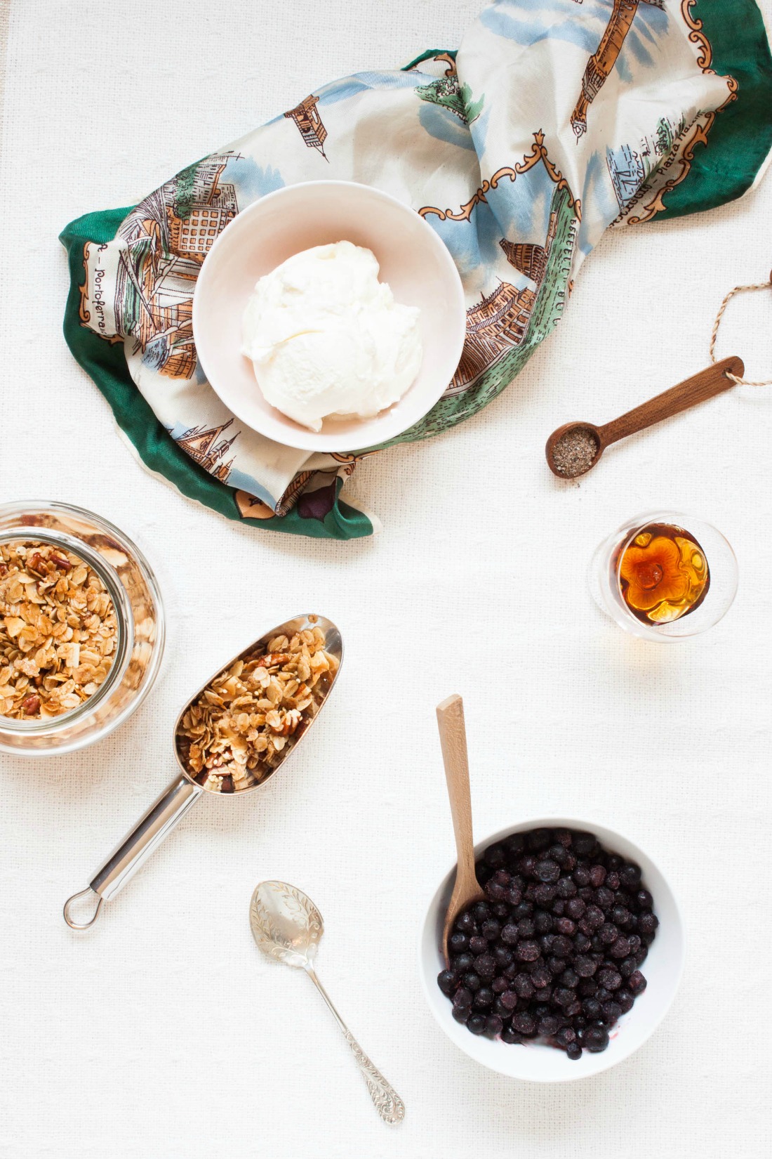 Frozen Bilberry Cardamom Yogurt | my blue&white kitchen