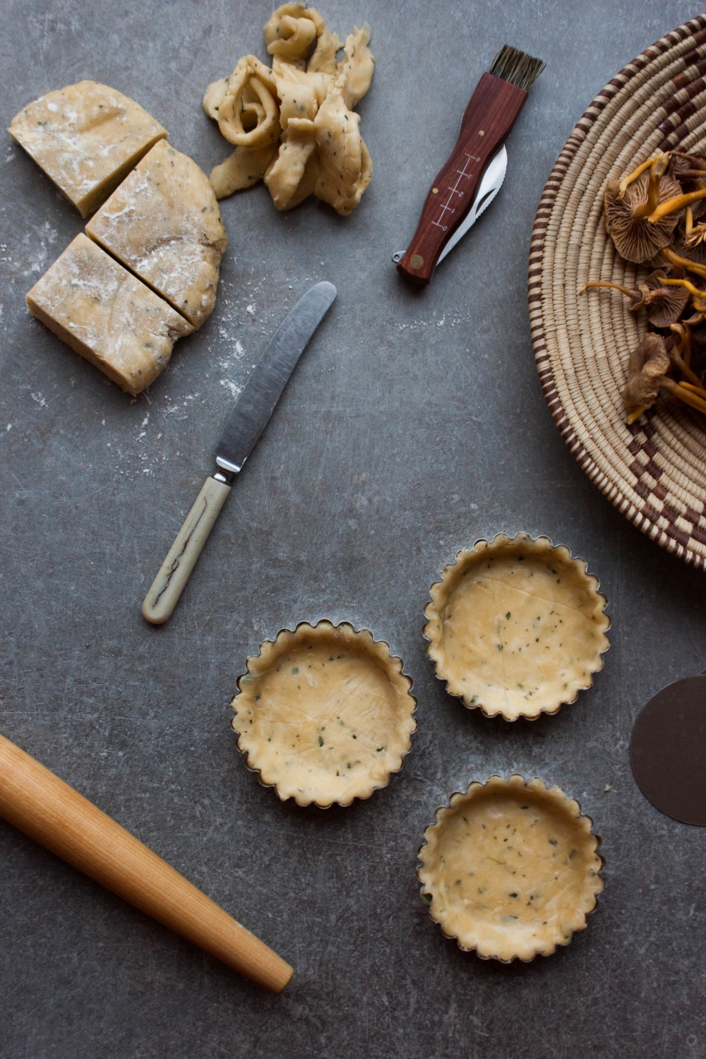 Funnel Chanterelle Tartlets | My Blue&White Kitchen