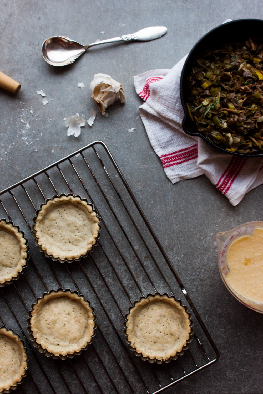 Funnel Chanterelle Tartlets | My Blue&White Kitchen