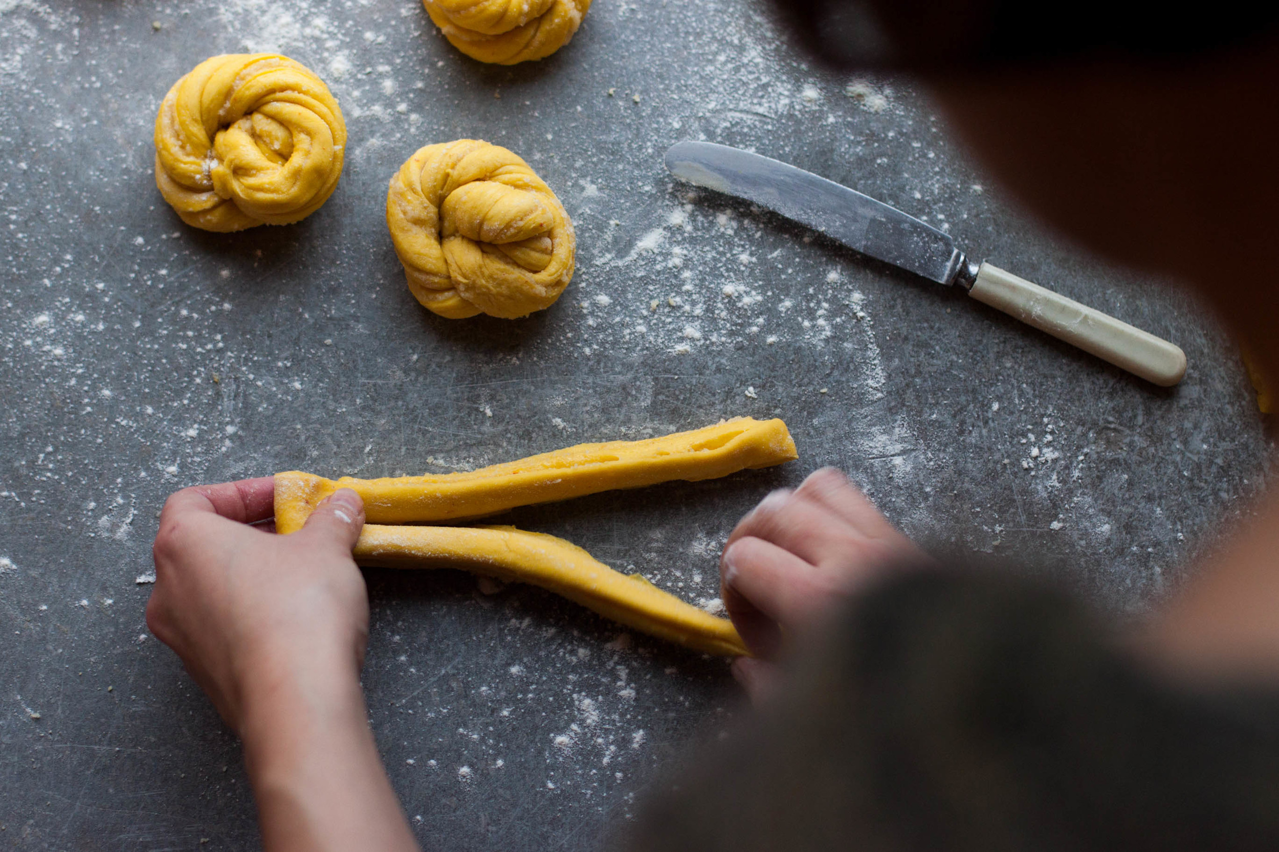 Saffron Knots with Orange Almond Filling | My Blue&White Kitchen