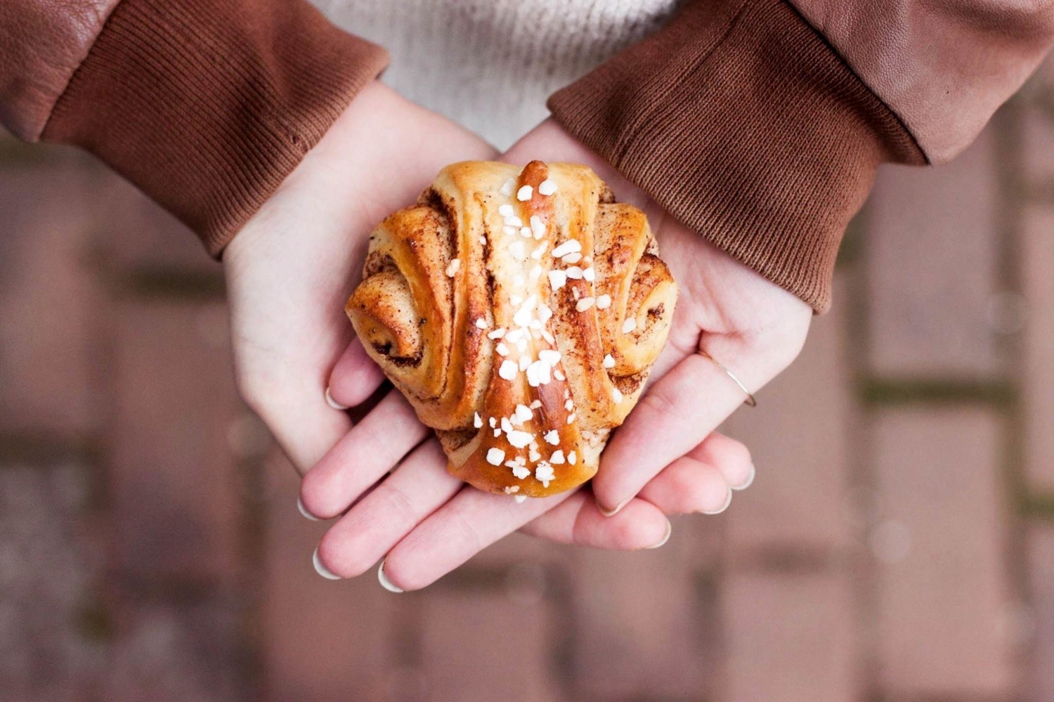 My Blue&White Kitchen | Finnish Cinnamon Rolls