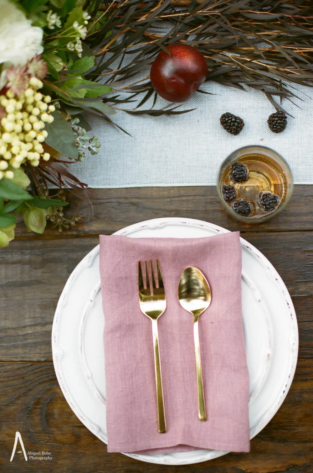 Flowers by Rosemary & Finch // Styling by Jessica Sloane // Photo by Abigail Bobo