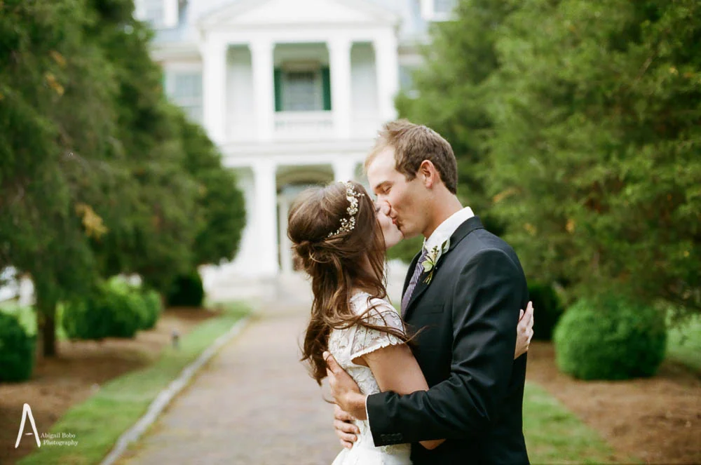 Flowers by Rosemary & Finch // Styling by Jessica Sloane // Photo by Abigail Bobo