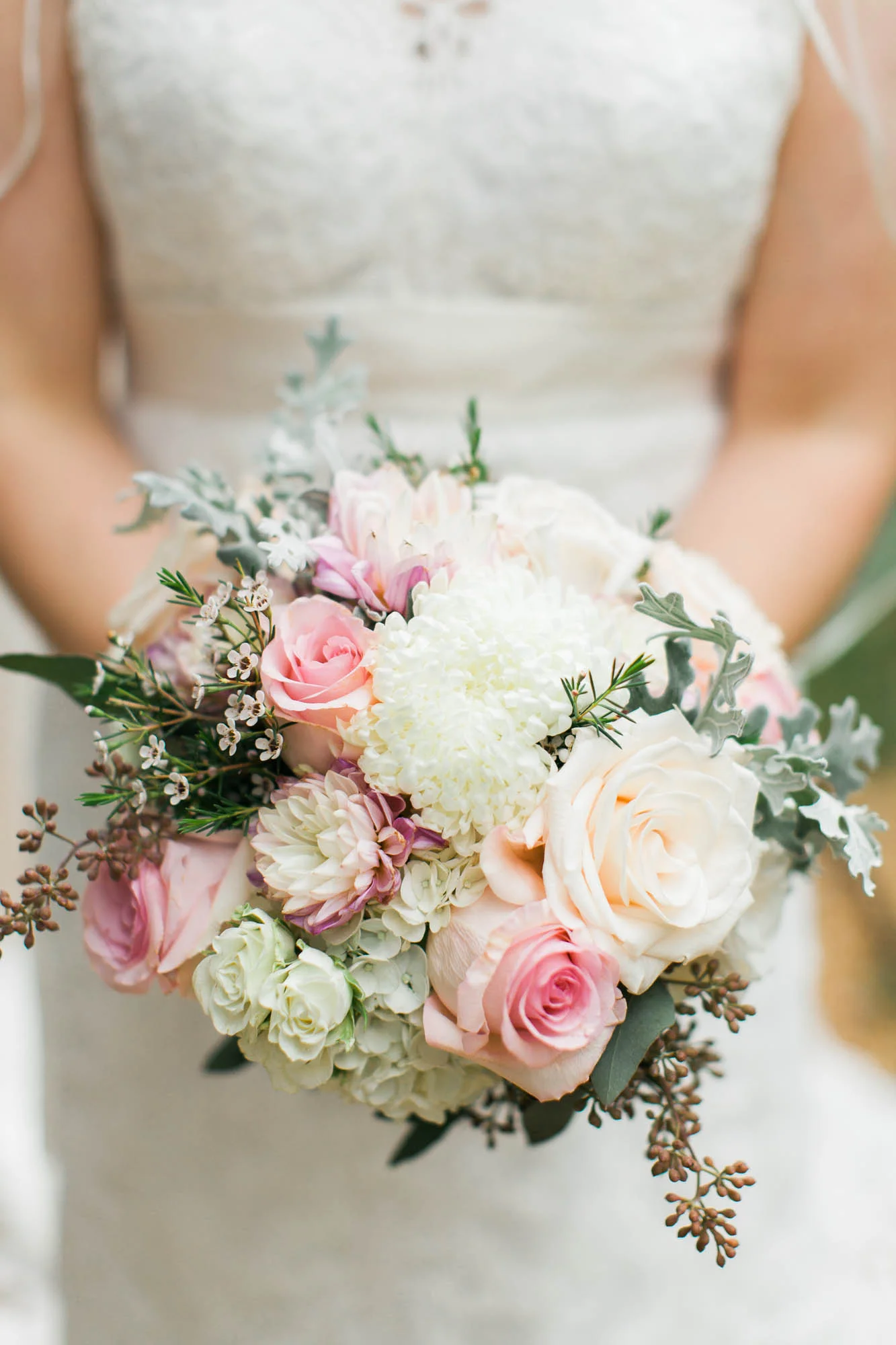 Soft pink, blush, and cream bride's bouquet