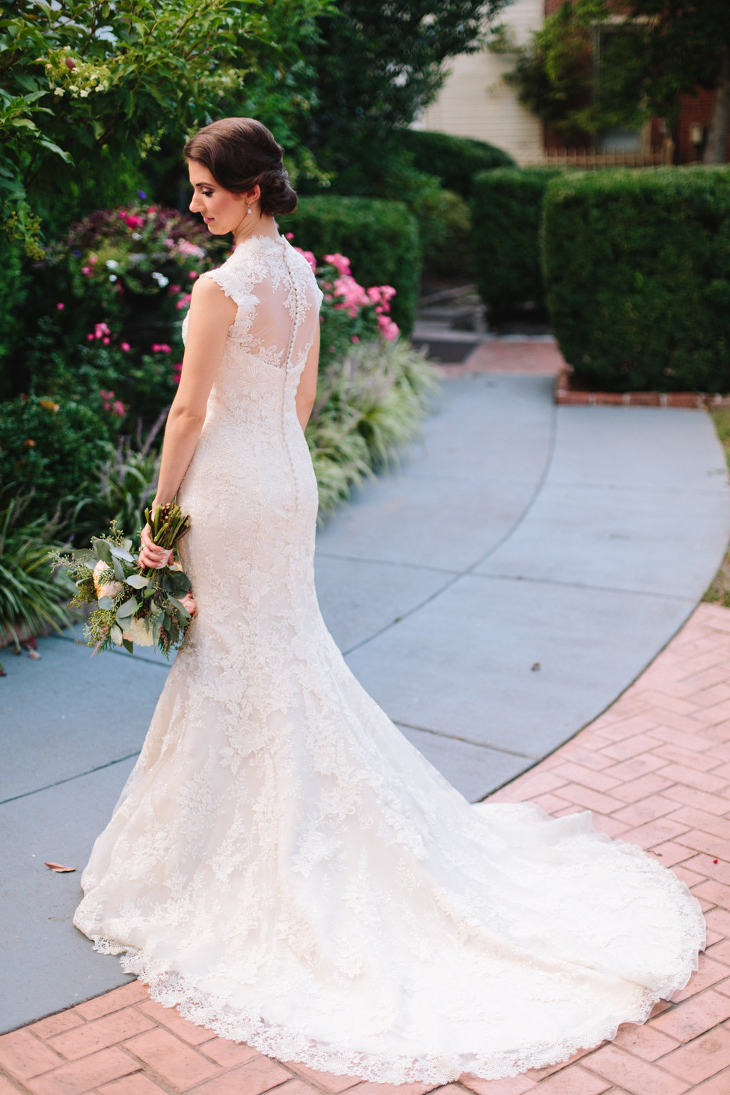 Bridal Portrait // Nashville Wedding Flowers