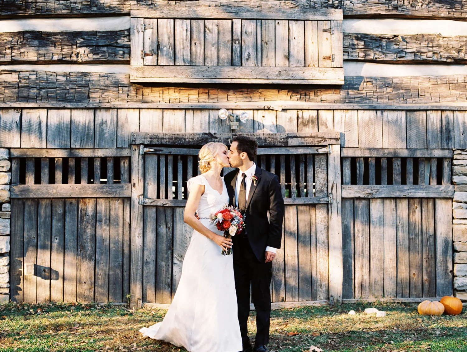 The Cool Springs House at Crockett Park // Nashville Wedding Florist