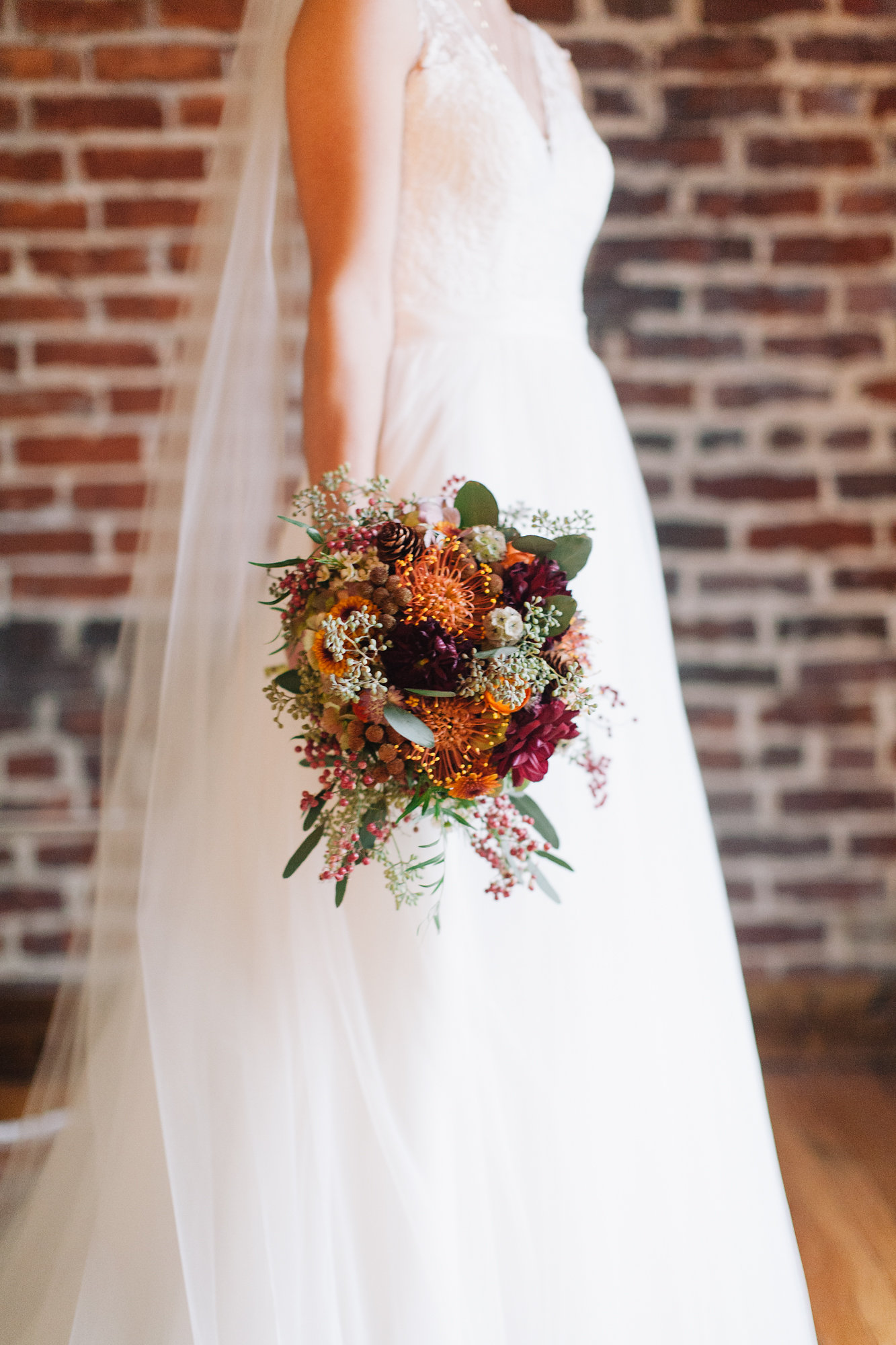 Nashville Wedding // Cannery One // Fall Bride's Bouquet