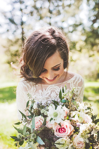 Blush and neutral bride's bouquet // Nashville Wedding Florist