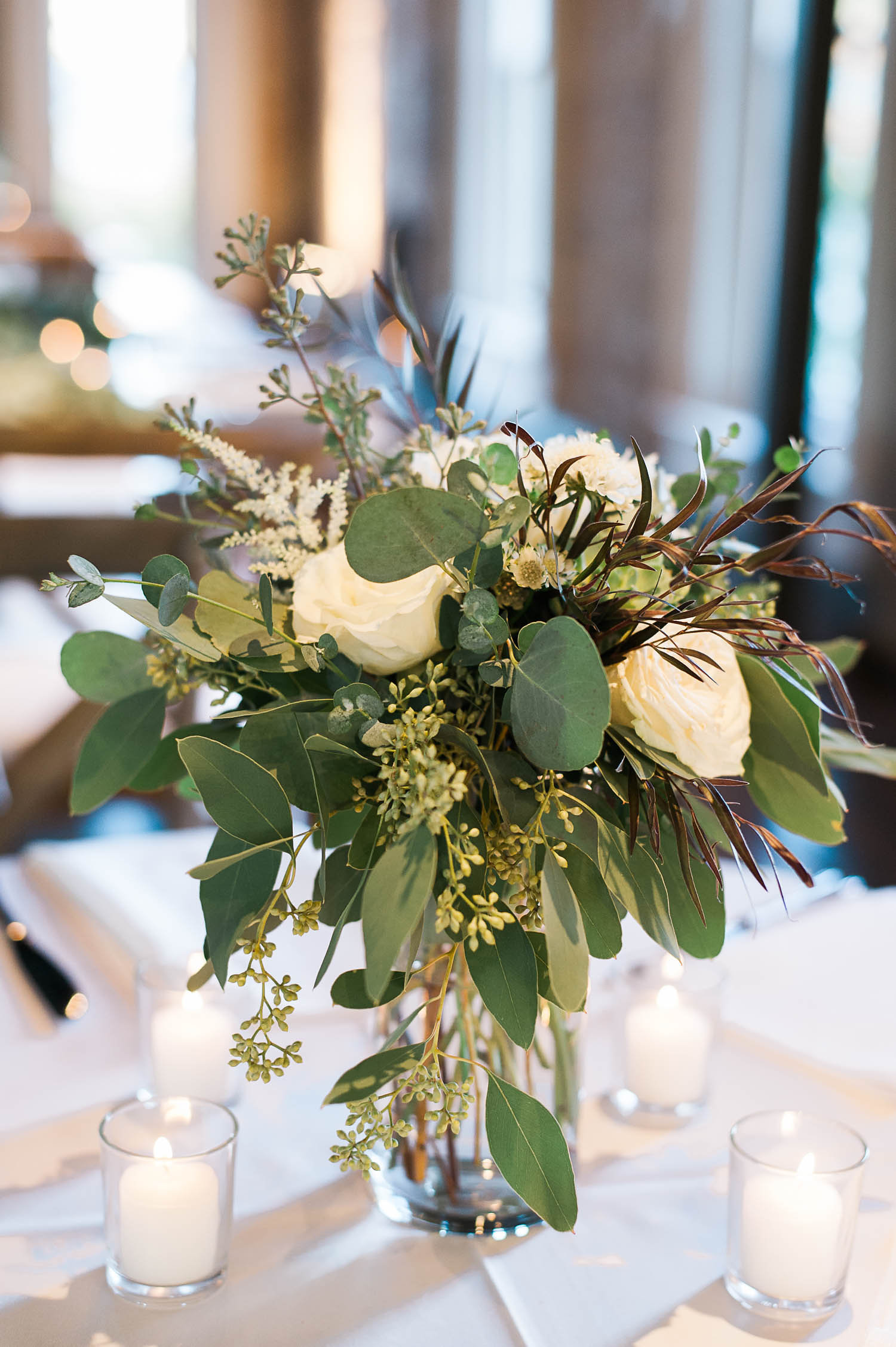 Loose, organic floral design // Destination Wedding Florist