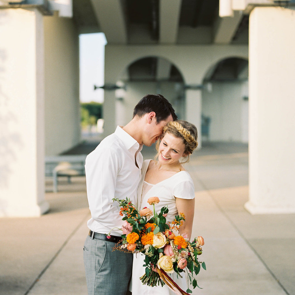 Retro elopement wedding inspiration // Nashville Wedding Florist