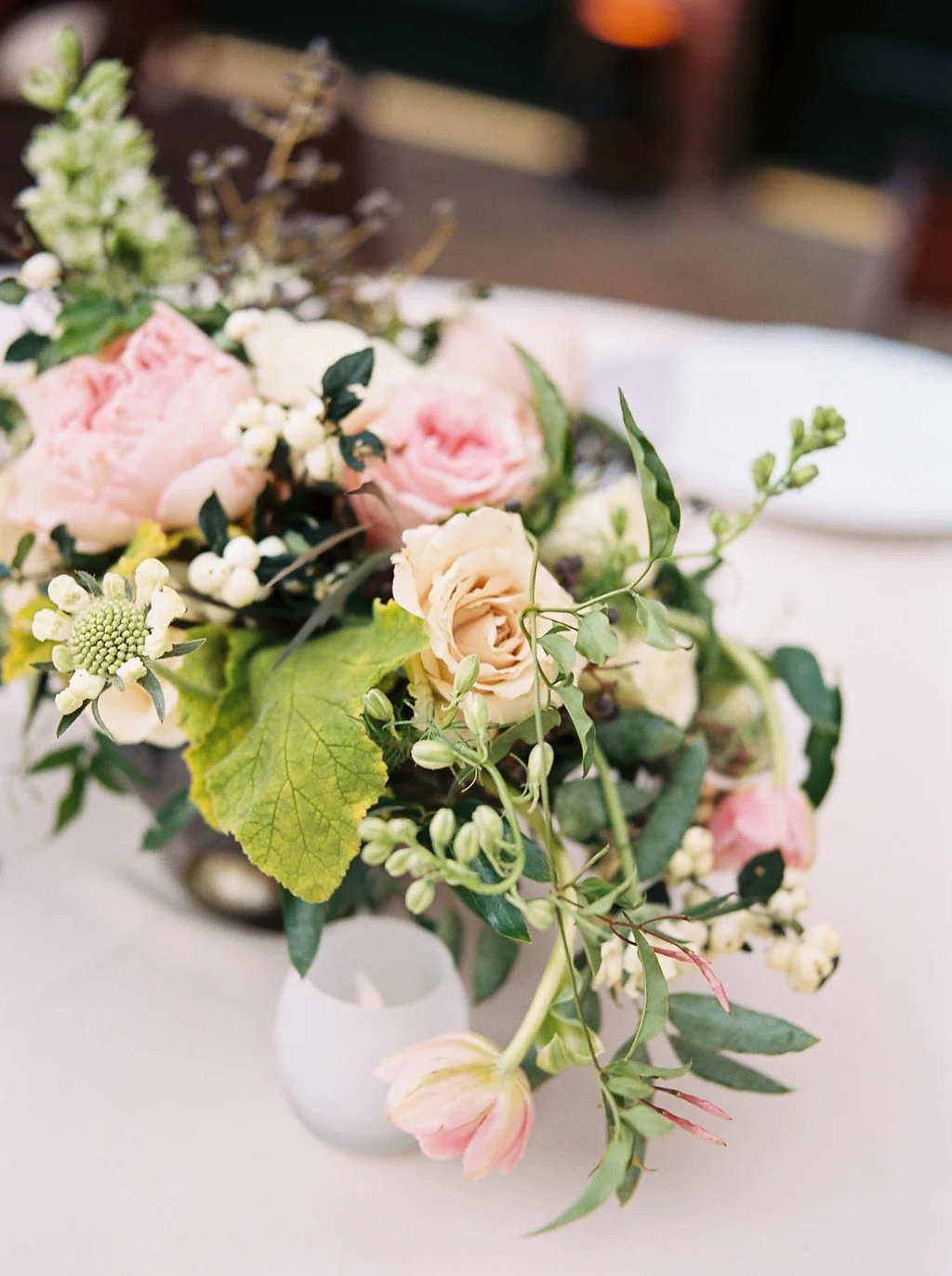 Cheekwood Botanical Garden Wedding // Blush and greenery centerpiece