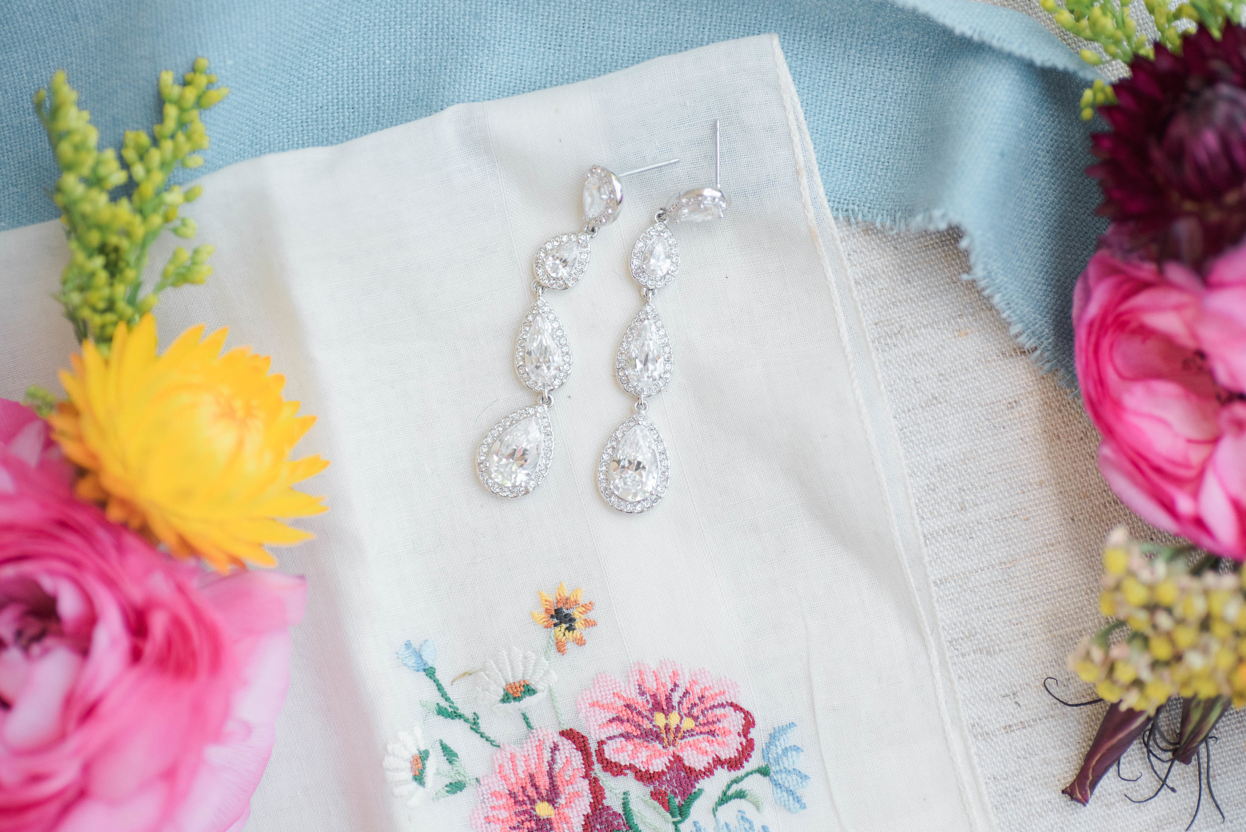 Wedding day jewelry // Nashville Wedding Florist