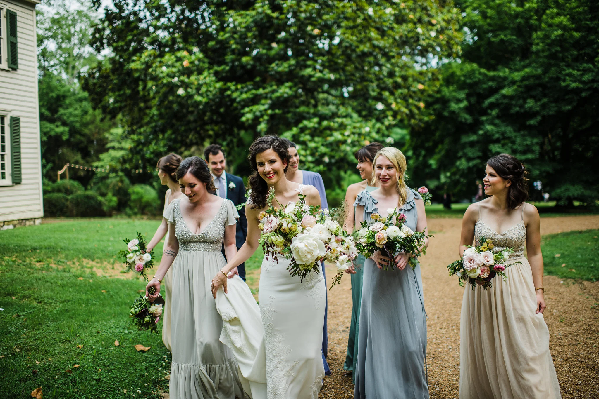 Art deco garden party wedding at Historic Travellers Rest in Nashville with organic, untamed floral design