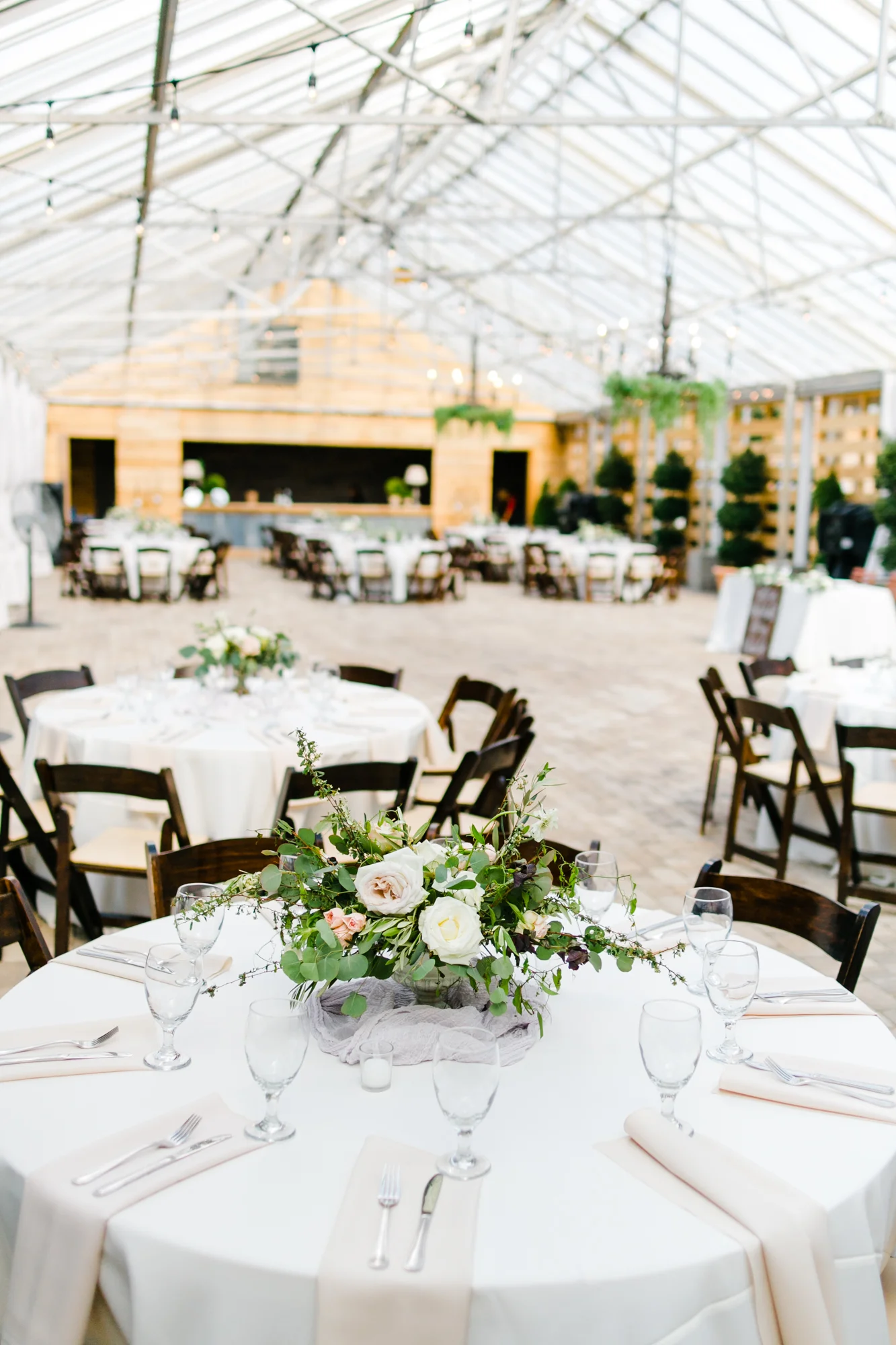 Greenhouse wedding reception // Tennessee Floral Designer