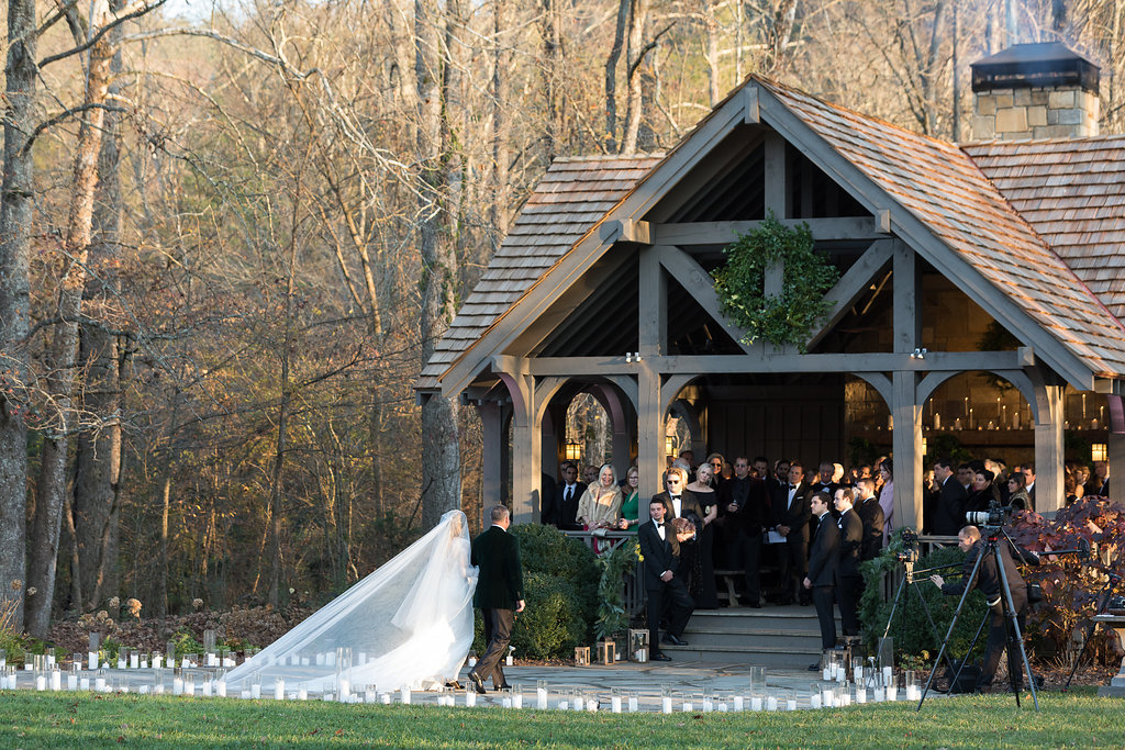 Winter Wedding at Blackberry Farm with all white and greenery florals // Southern Florist // Rosemary & Finch Floral Design