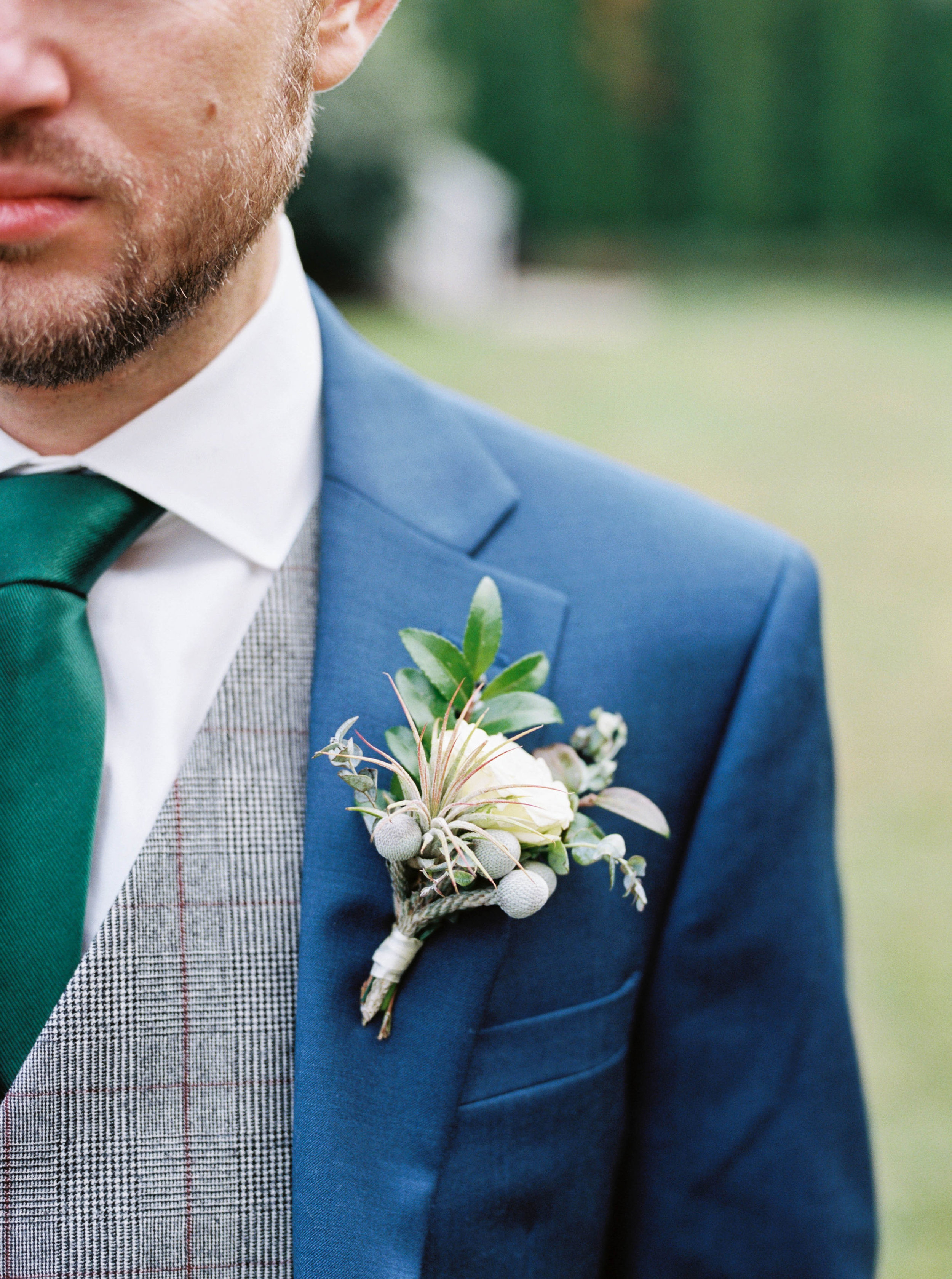 Air plant boutonniere for a fall wedding at the Cordelle // Nashville Wedding Floral Design