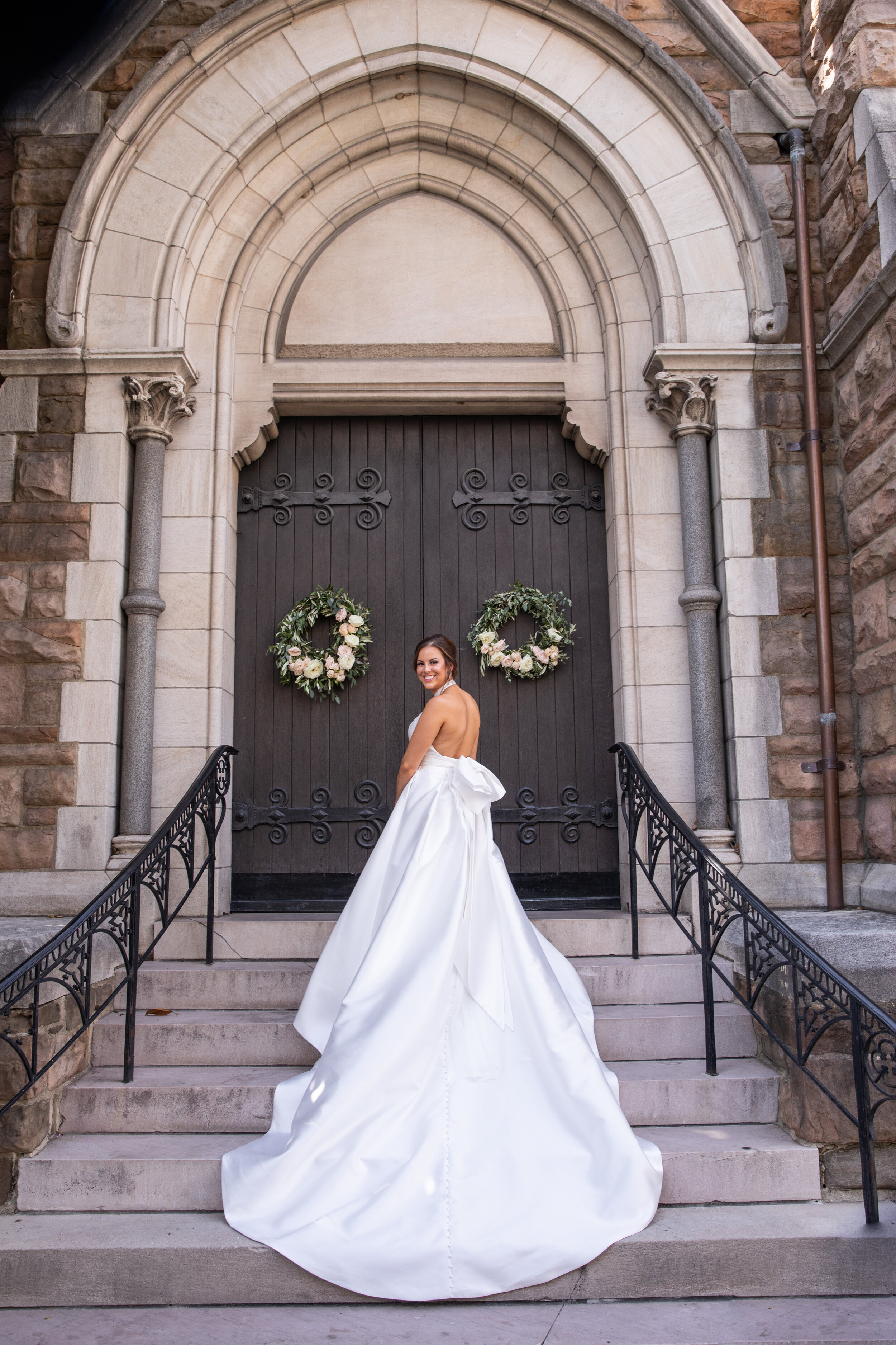 Elegant summer wedding at Christ Church Cathedral with blush, ivory, and greenery floral design. Nashville event florist, Rosemary & Finch.