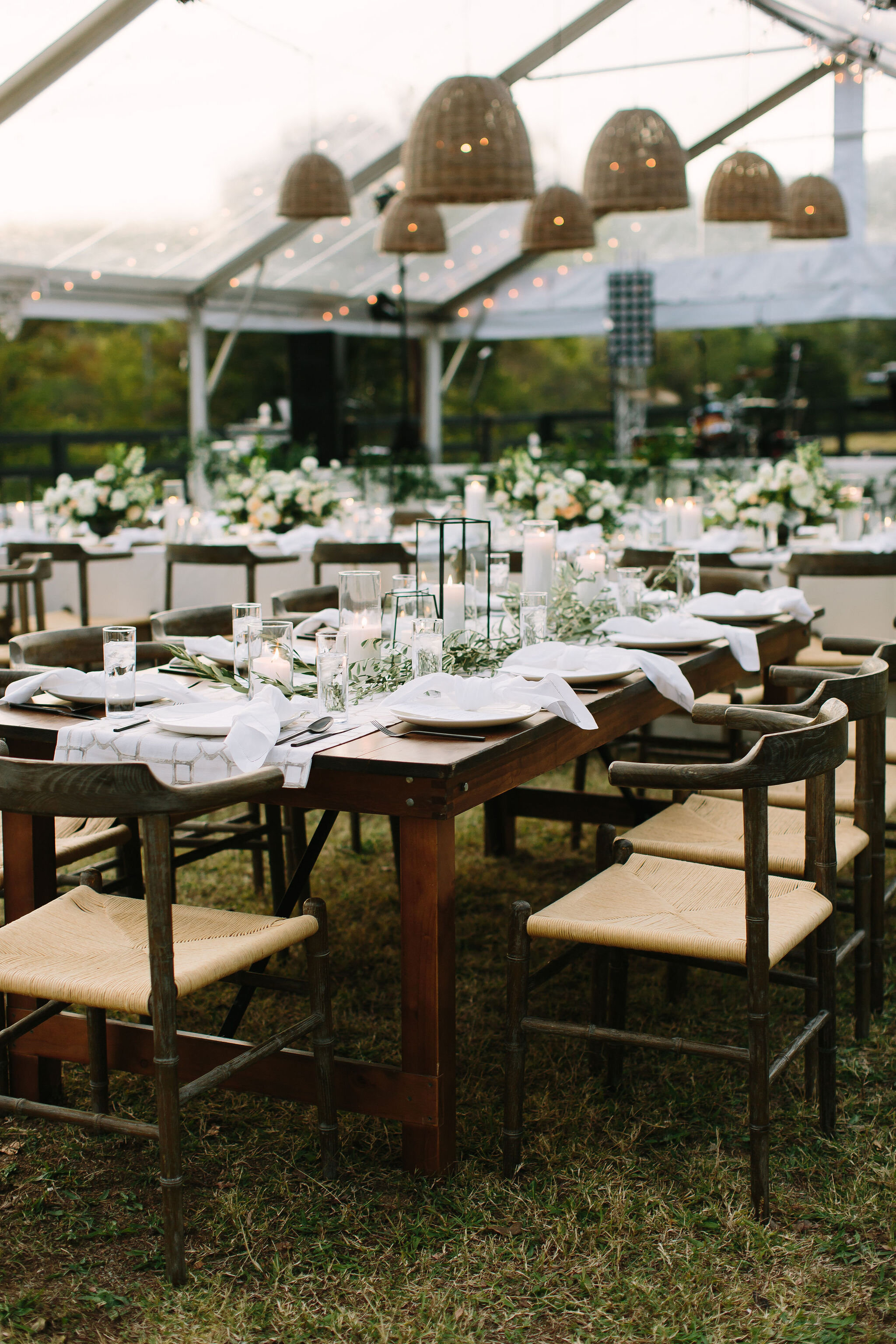 Tennessee countryside October wedding at Bloomsbury Farm with all white and greenery floral design. Nashville wedding florist.