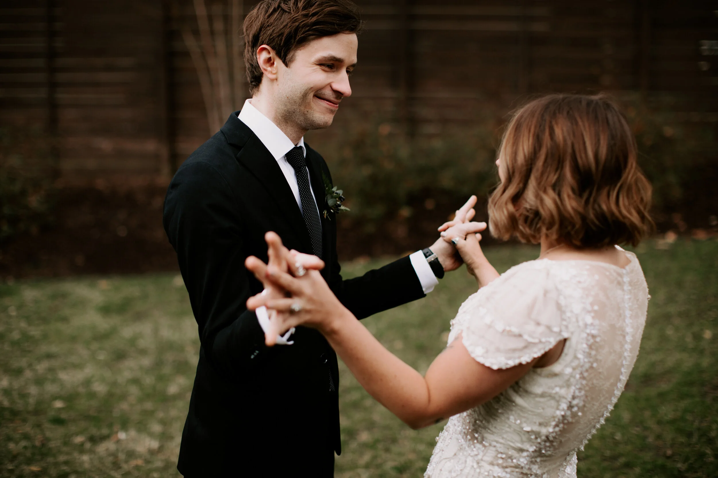 Simple greenery and fern boutonniere for the groom. Nashville wedding floral designer.