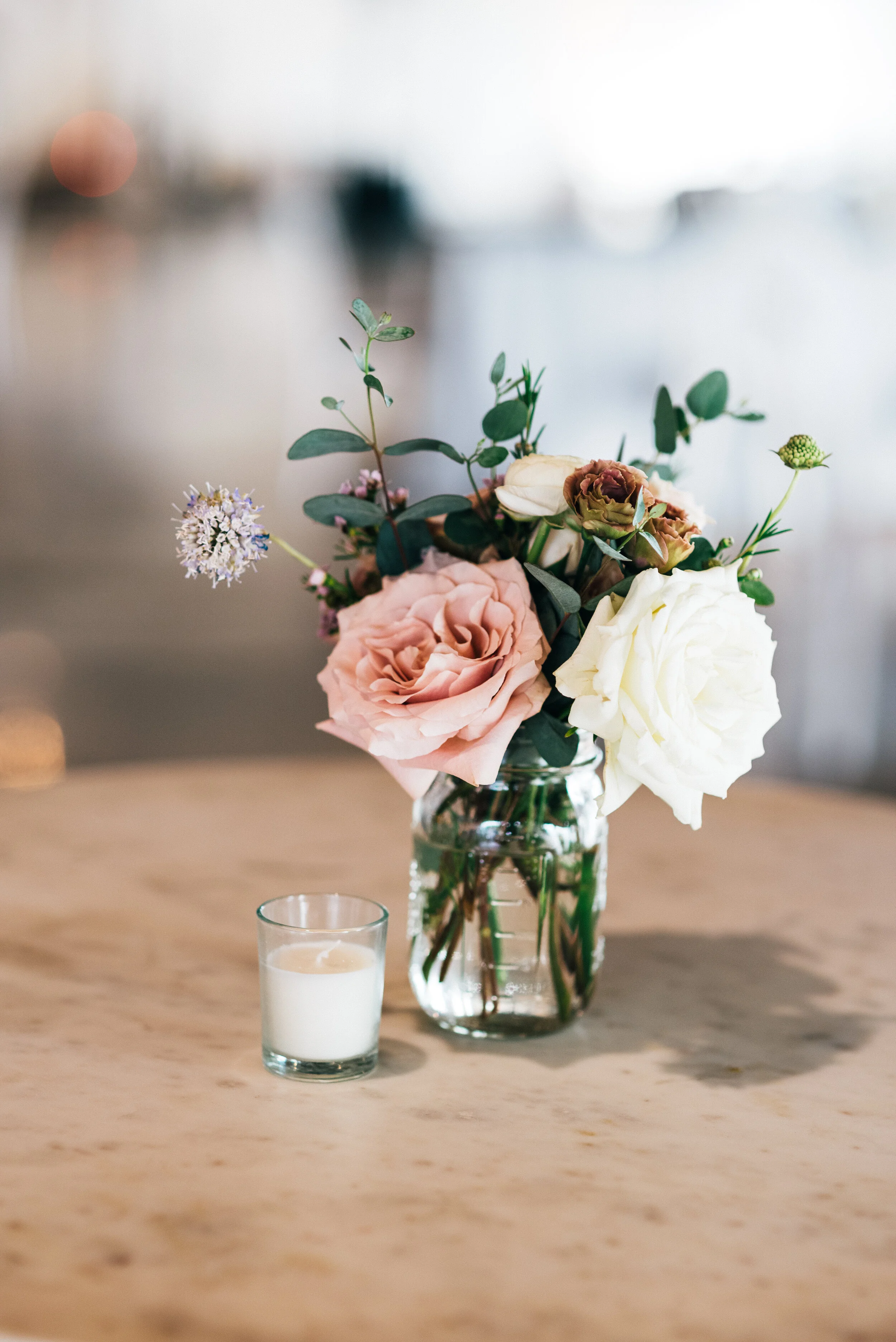 Lavender, mauve, and lilac flowers for a June wedding at the Saint Elle, Nashville.