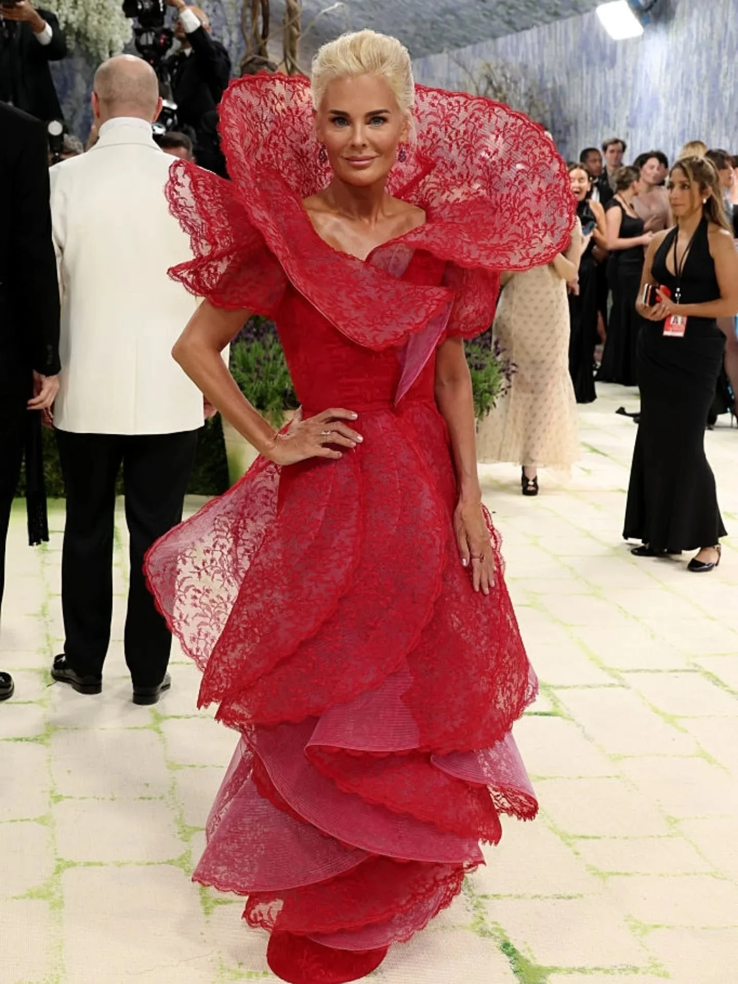 Color &bull; #sarafiumicelli &bull; @laicale 
For #metgala 2026 &bull; @christinedujour 

#haircolor  #hairdresser #nychairstylist