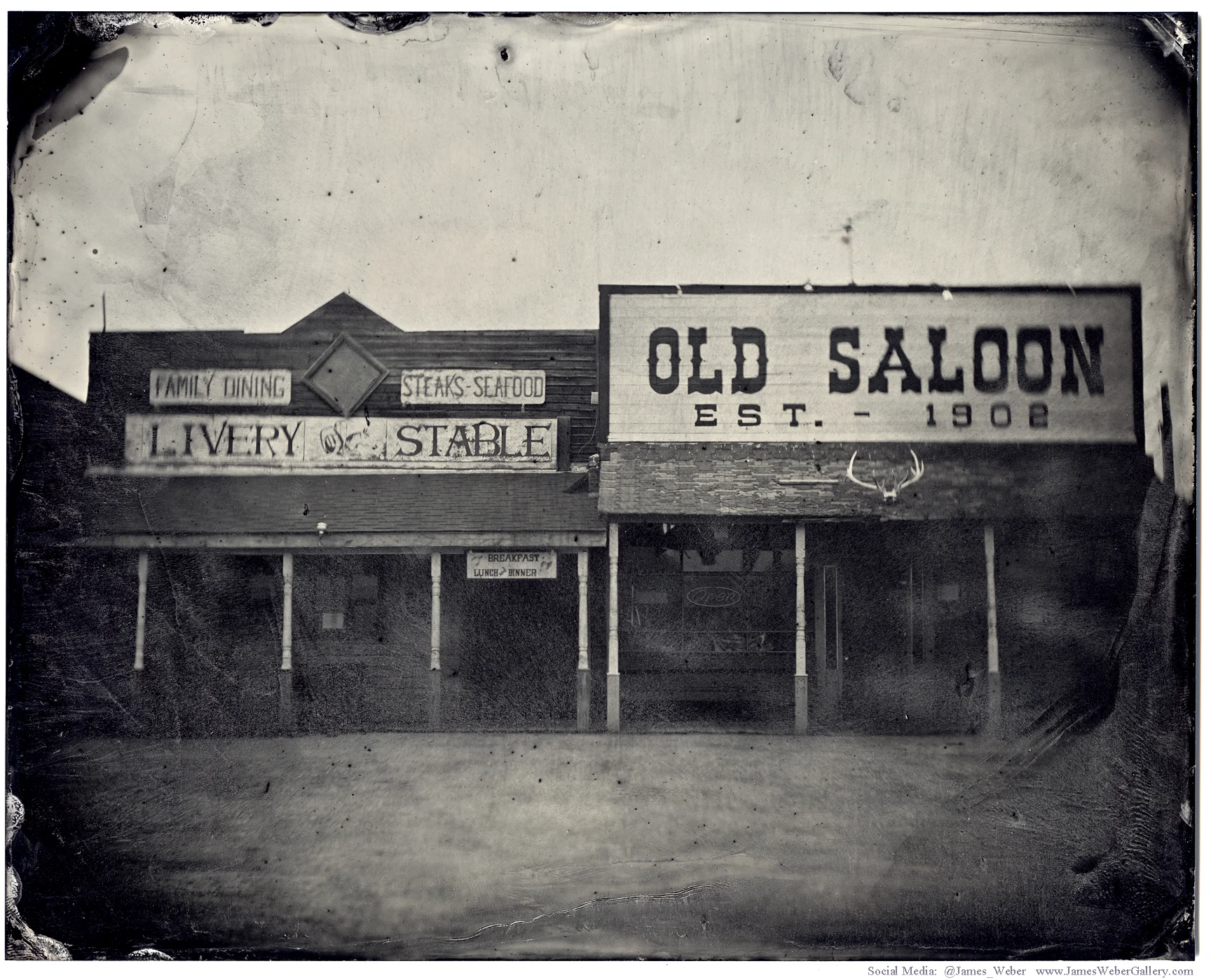 OLD-SALOON.jpg