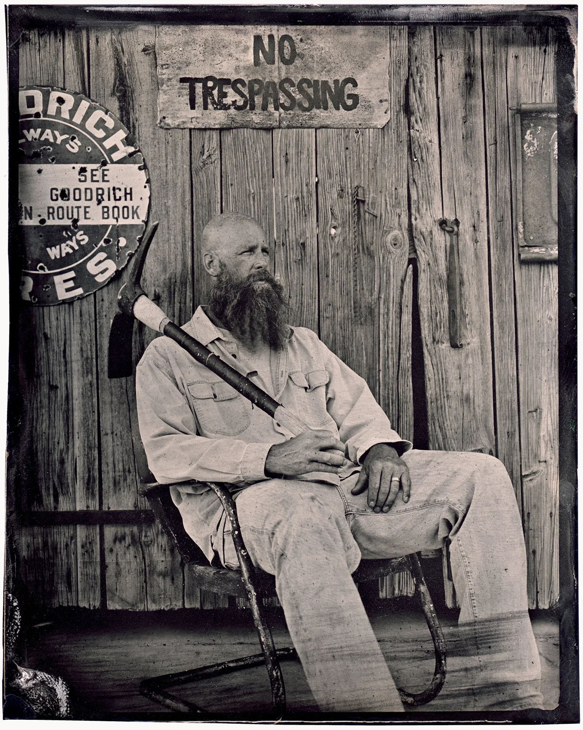 PHOTOGRAPHER-JAMES-WEBER-WETPLATE-ROADTRIP-00534.jpg