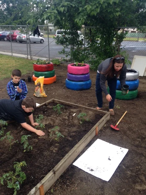  Eagle’s NEST facilitating an Organic Garden Installation and Educational Event with expert Gisele “G” Schoniger at the Boys and Girls Clubs of the Sequoias in Visalia, CA 