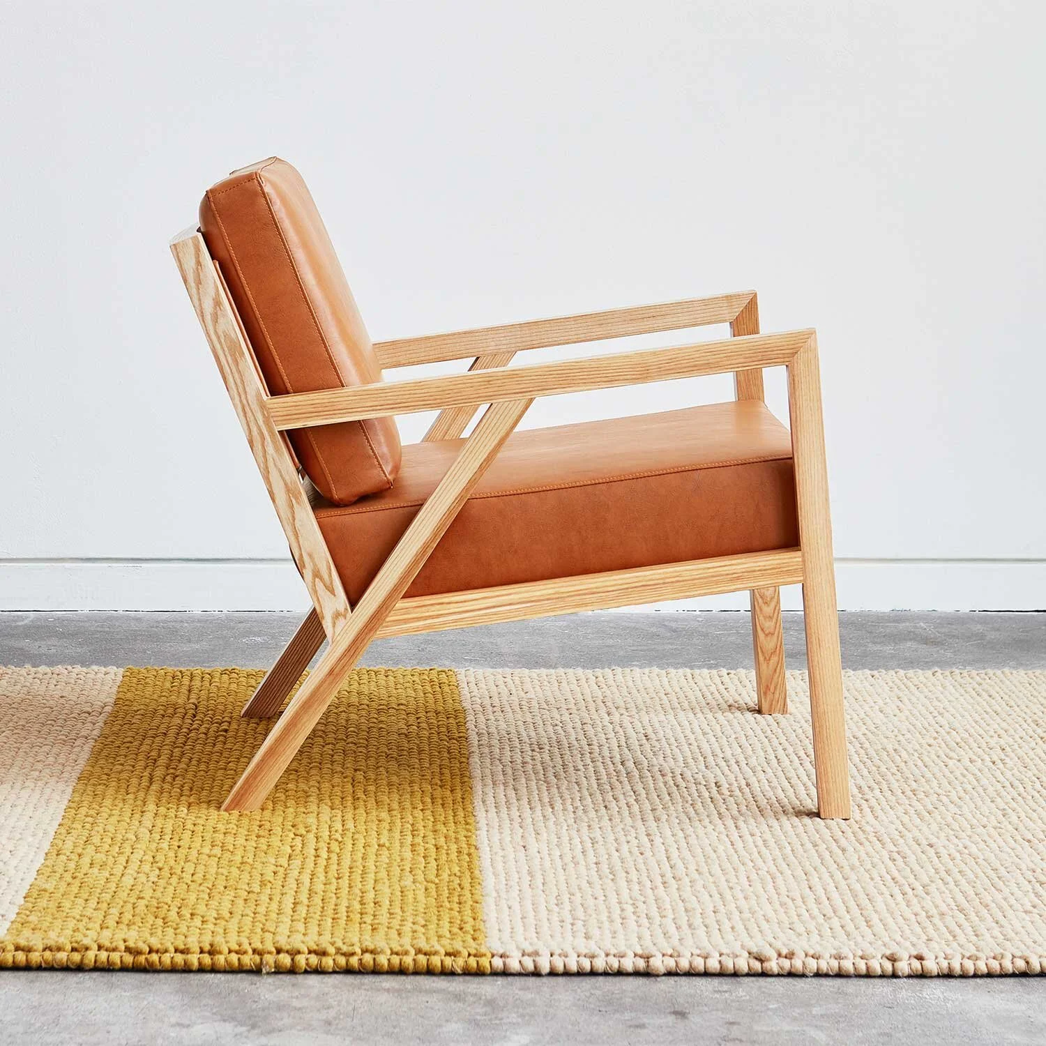truss-chair-vegan-appleskin-leather-cognac-natural-ash.jpg