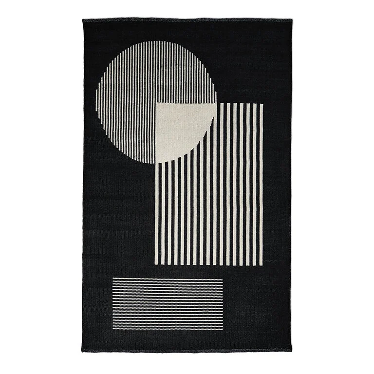 Construct Reversible Rug - Versa Black
