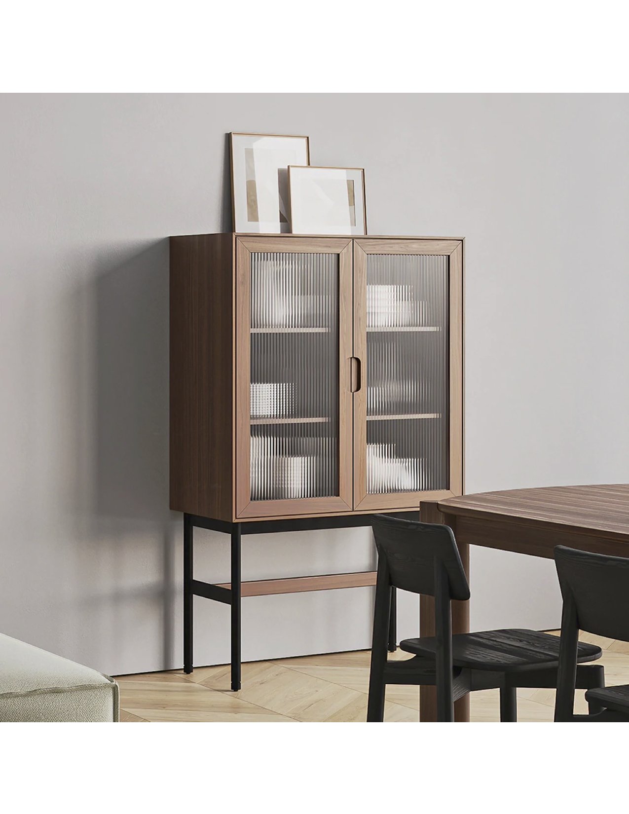 Munro_Vitrine_-_Walnut_-_L01.jpg