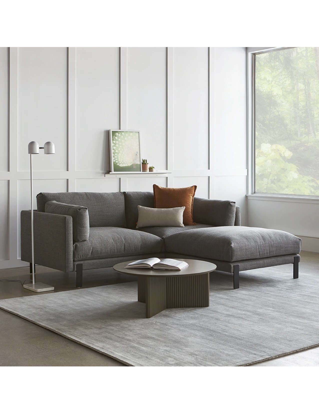 Tandem_Floor_Lamp_-_White_-_L01.jpg