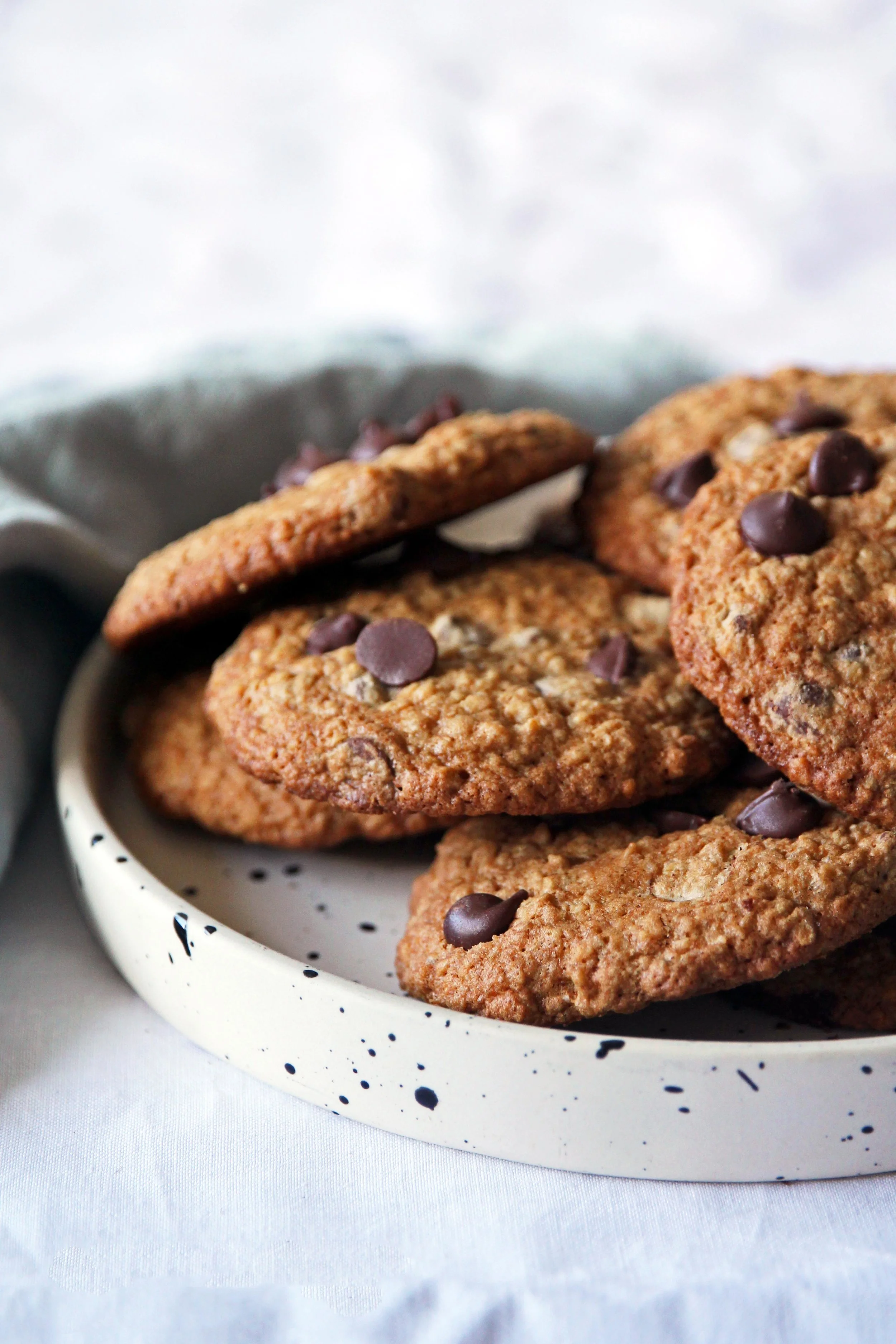 BLOG_OATY choc chip cookies.jpg