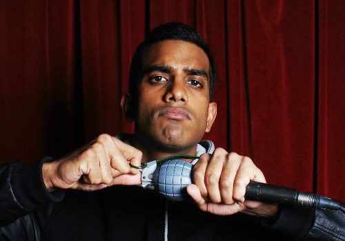 Australian Political Satire Doesn't Go Far Enough