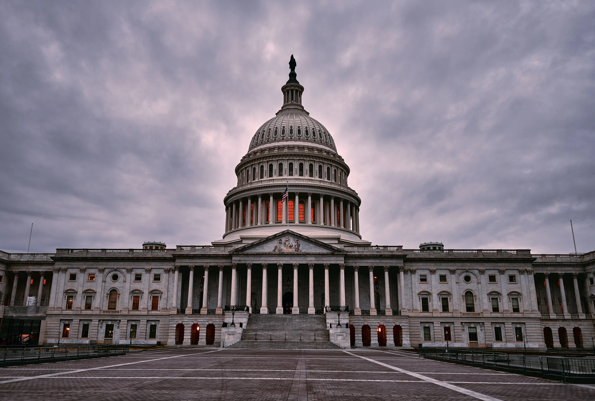 Capitol Bldg 2.jpg