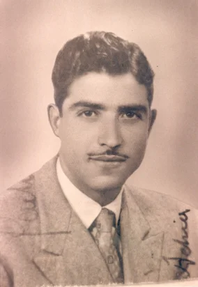 Eliseo, 25 years old in Rome
