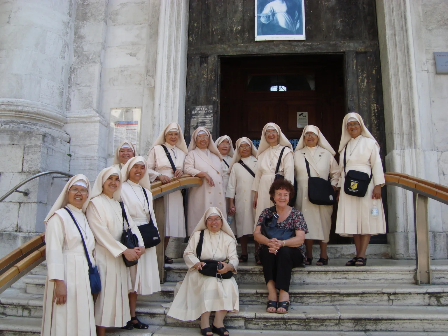 Swollen ankles and a flock of nuns, Venice 2011