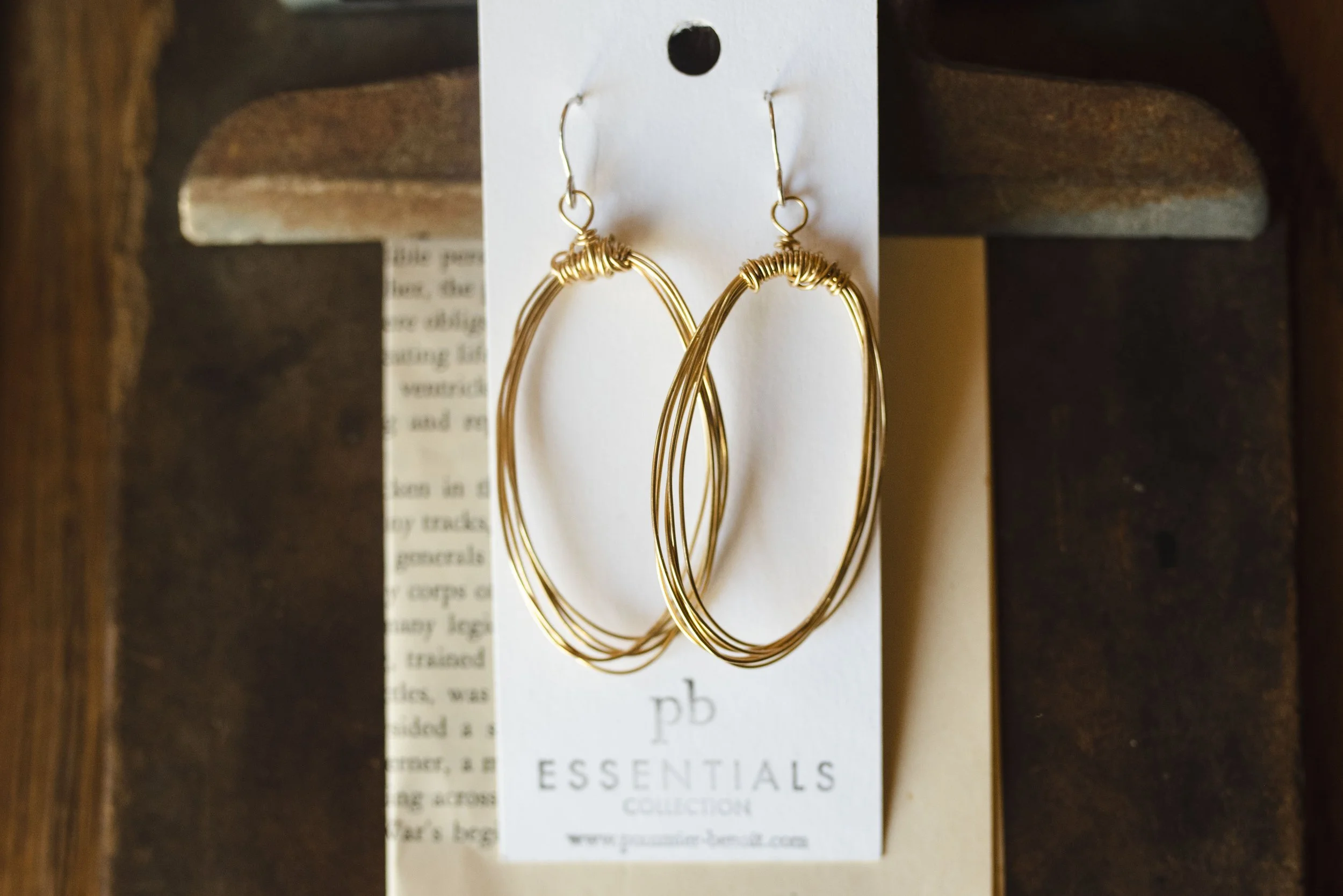 HANDCRAFTED: 3 PIECES YOU NEED THIS SPRING! 