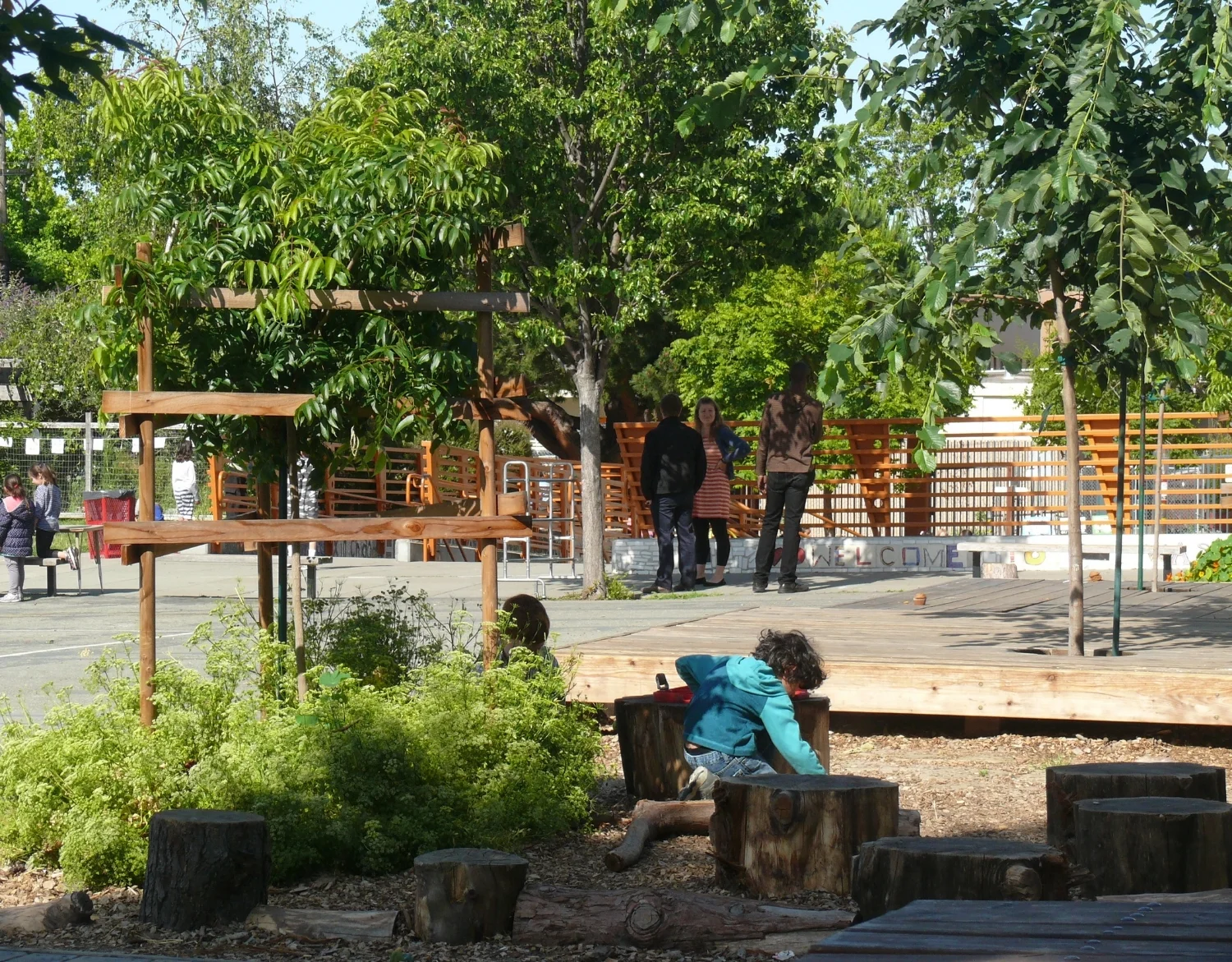 Active play in outdoor classroom