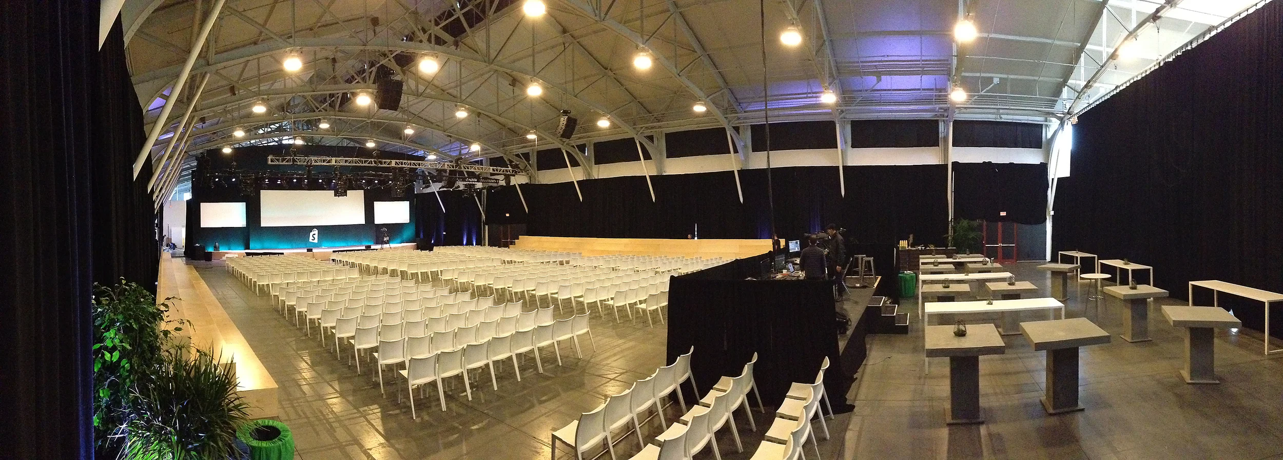 mainstage.jpg