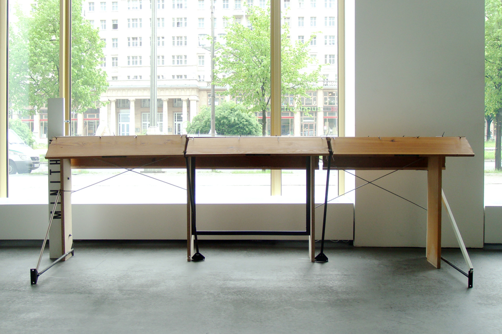 Dave Hullfish Bailey Support structure for sorting it out alone (first version: Heinrich-Böll-Bibliothek, Prenzlauer Berg; Else-Ury-Bibliothek, Kreuzberg) 2010 Salvaged materials, fasteners 120 x 300 x 90 cm / 47,2 x 118 x 35,4 in