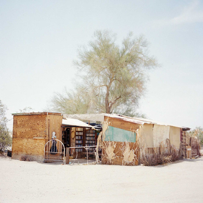 from the series 'Working approximation of a conventional form, re-determined by prevailing conditions` 2007 / 2009 16 c-prints Each 26,7 x 26,7 cm 