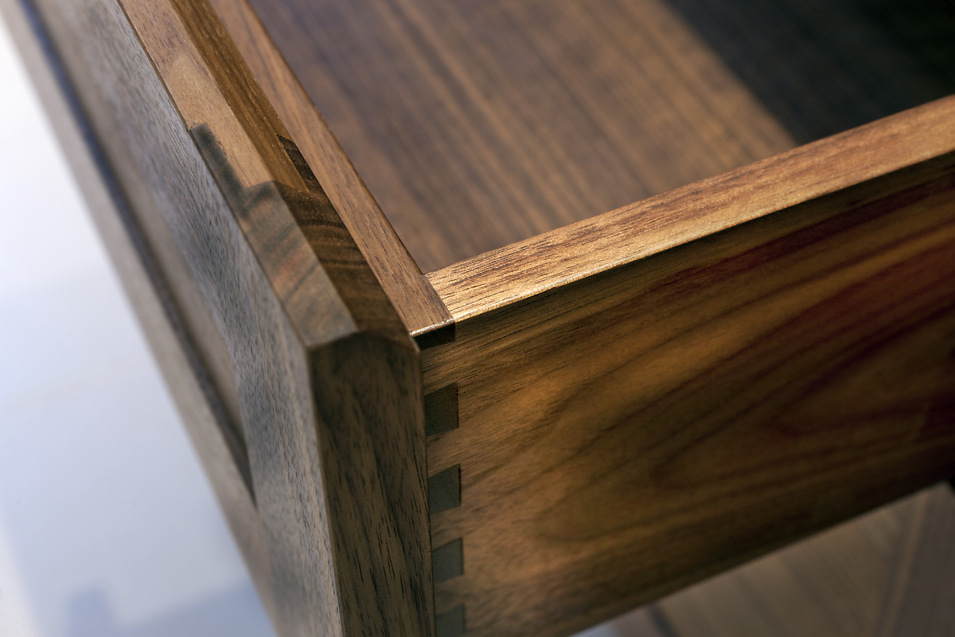 Taz Serrau 003 2final.jpg