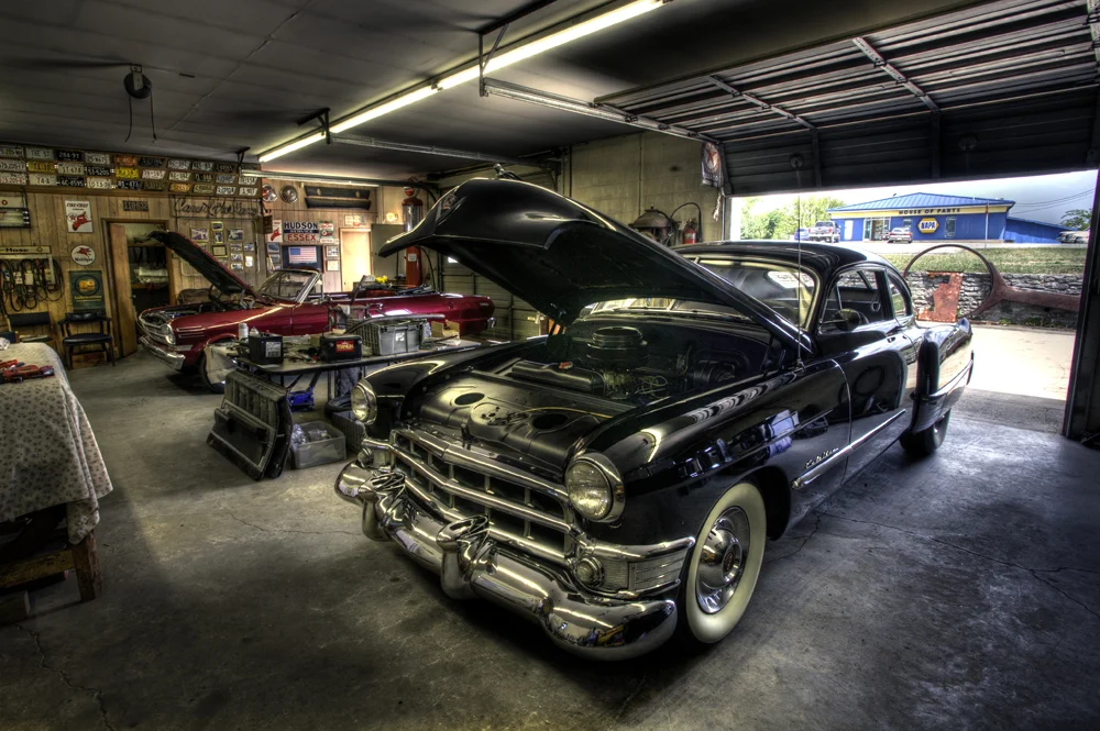 Joe Towe Classic Cars.jpg