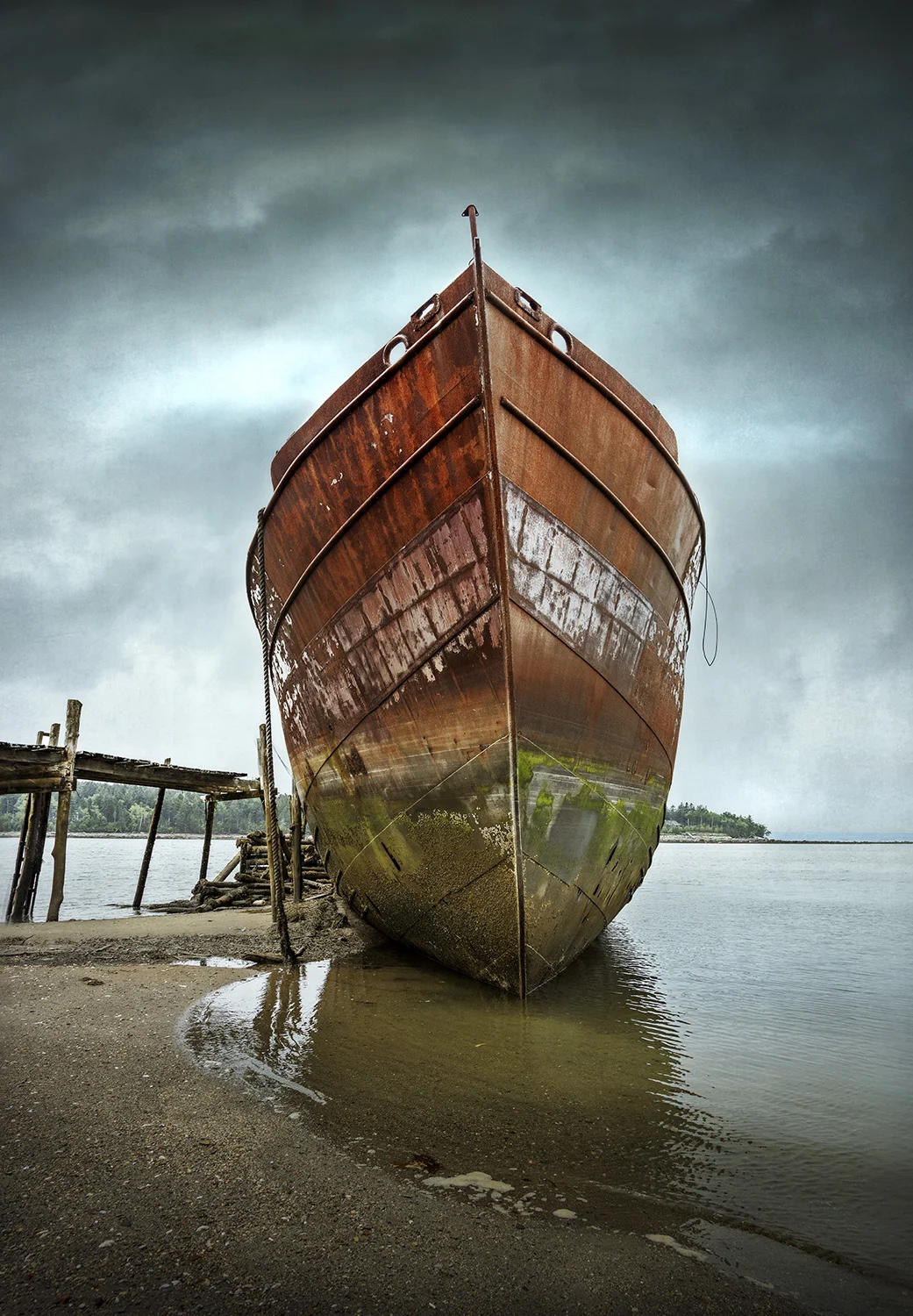 Rusted Hulk Bow 20 x 28.8.jpg